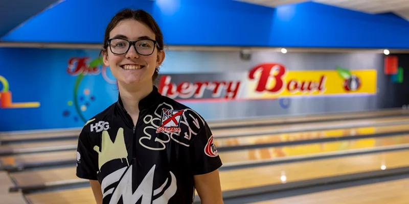 Teenager Gianna Brandolino leads PTQ as 15 players advance to complete field for 2024 PWBA Bowlers Journal Rockford Open