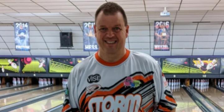 Tom Hess completes domination of qualifying at 2021 USBC Senior Masters as top 64 move to match play