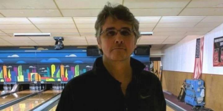 Chris Gibbons defeats Derek Eoff in roll-off to win MAST tourney at Leisure Lanes