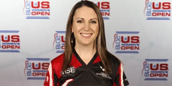 Stefanie Johnson averages 230-plus on double burn to take first-round lead at 2018 U.S. Women’s Open