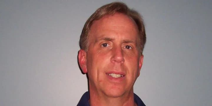 Famed coach Mike Jasnau giving lessons at Orleans during 2019 USBC Open Championships in Las Vegas