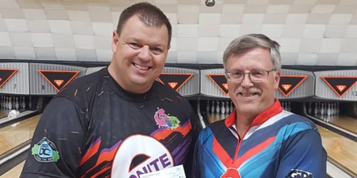 Tom Hess leads qualifying at GIBA Ebonite Fall Classic as plus 22 makes cut