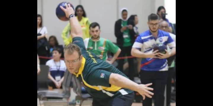 South Africa’s Francis Louw, Malaysia’s Natasha Roslan lead first round of 2019 QubicaAMF World Cup, Team USA’s Kelly Kulick second for women