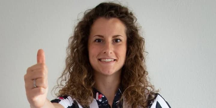 Verity Crawley joins Daria Pajak in gaining visa, will be able to compete in next 2021 PWBA Tour tournaments