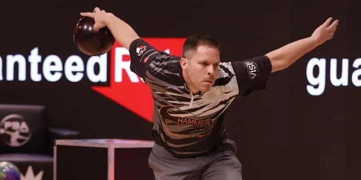Francois Lavoie, Bill O’Neill advance in roll-offs in very different ways in 2021 KIA PBA Playoffs