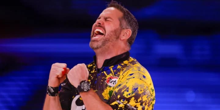 Tom Daugherty wins first ESPY in an ... upset?