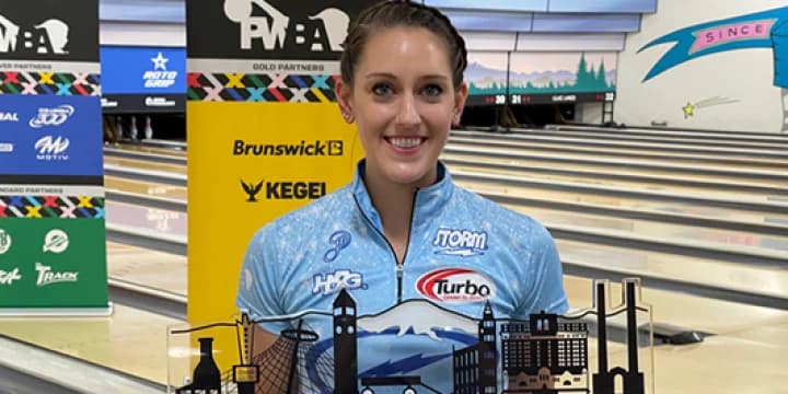 Needing mark to win, Danielle McEwan strikes to take title at 2021 PWBA Spokane Open