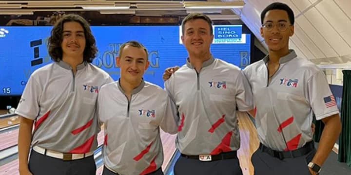 2-handed back-up righty Carl Eklund of Sweden leads, Junior Team USA's Spencer Robarge, Tyrell Ingalls advance to match play in men's singles at 2022 IBF U21 World Championships