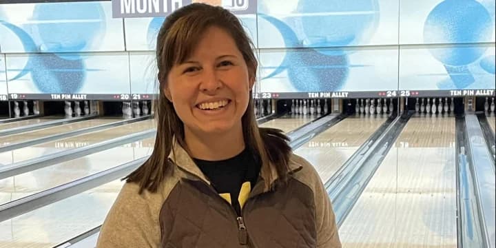 Taylor Foertsch fires women’s season-high 813, Curtis Rauls slams perfect game