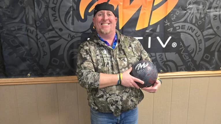 Matt Anderson edges into all-events lead, Stephen Blake and William Jensen take doubles lead, Trash Box 1 grabs team lead at 2025 Wisconsin State USBC State Tournament