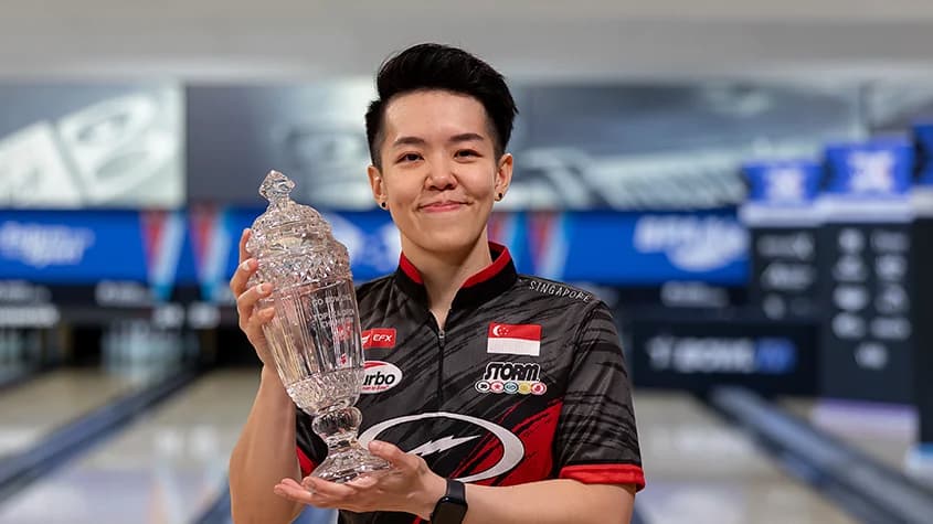 Singapore's Shayna Ng rebounds from losing lead in final round to win 2025 PWBA Go Bowling Topeka Open for third career title