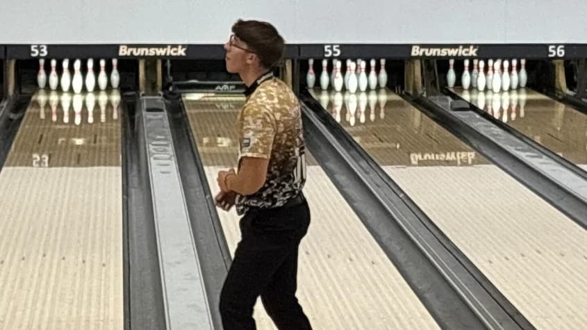 Defending champion Brandon Bohn, Waupaca's Braden Mallasch, Appleton's Luke Winter among 16 players alive heading to final day of 2025 USBC U22 Masters, U22 Queens