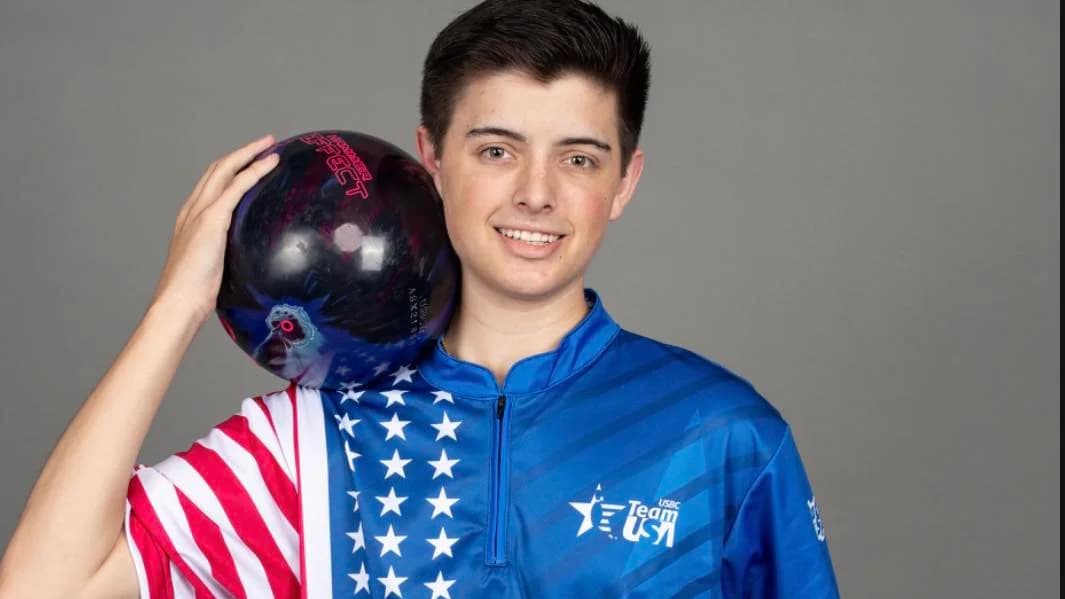 Lefty Jake Bockstie averages nearly 240 to dominate qualifying as minus 35 makes cut at 2025 GIBA Ebonite Fall Classic