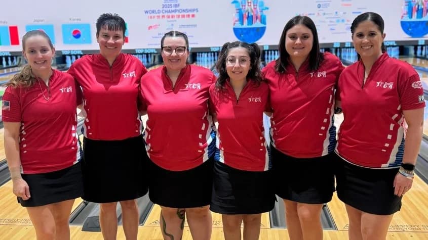 Team USA women survive roll-off to reach team medal round, Team USA men miss medal round at 2025 IBF World Championships