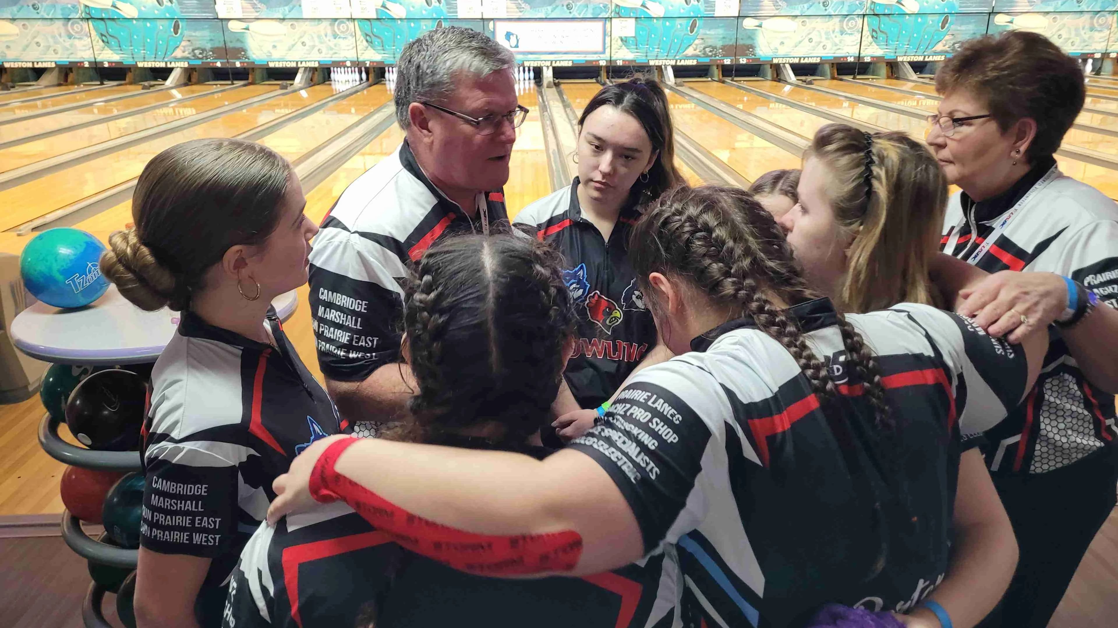 Sun Prairie East/Sun Prairie West/Waterloo/Cambridge wins girls Division1 team title at 2026 Wisconsin High School Bowling Club State Championships