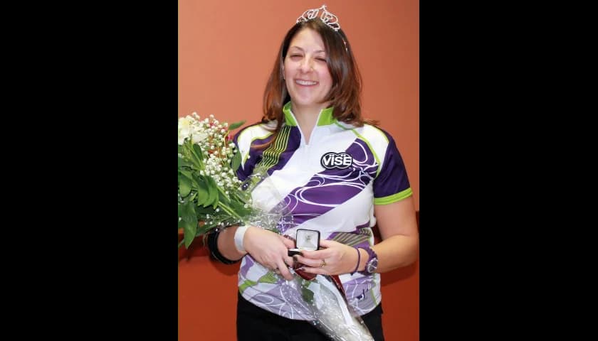 Lindsey Siegel wins 2013 Badger Queens