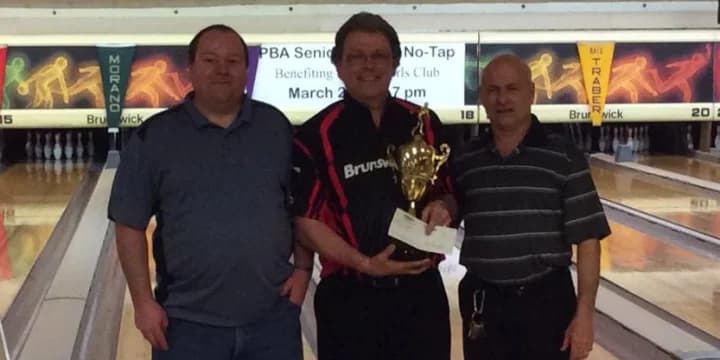 Tom Carter rolls through bracket to win low scoring PBA50 Regional at Carpentersville, Ill.