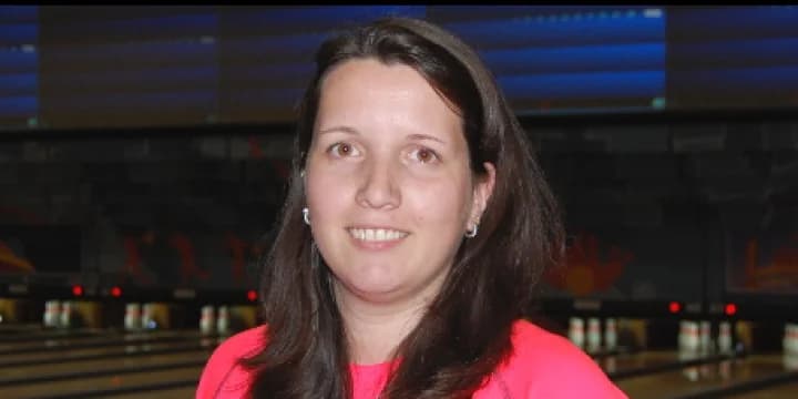 Danielle van der Meer grabs USBC Women’s Championships singles lead with 751