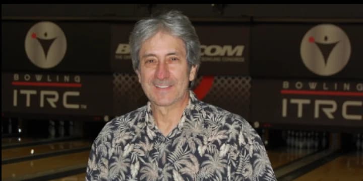 Defending champion Kerry Painter maintains lead, Waukesha’s Jim Knoblauch moves into 2nd at ITRC Super Senior Classic