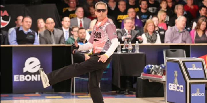 Pete Weber maintains lead as scores tumble at USBC Senior Masters