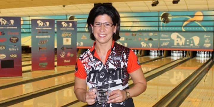 Supreme grinder Liz Johnson wins supreme grindfest PWBA Detroit Open