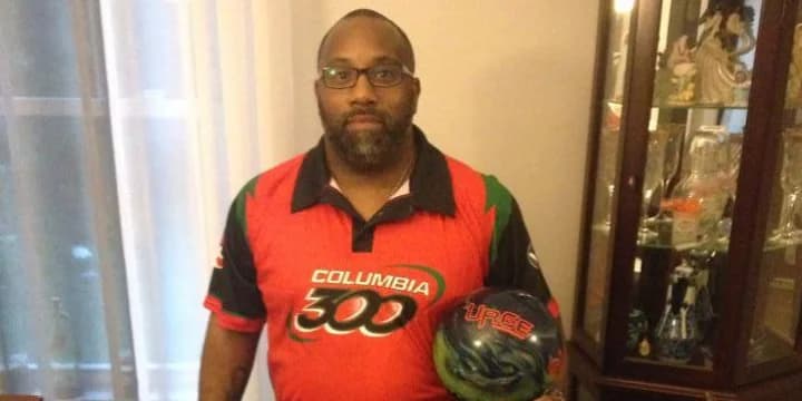 Brian Gunn beats Sean Rash 279-269 for PBA Regional title at Peru, Illinois