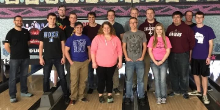 Once powerful UW-La Crosse bowling program on way back