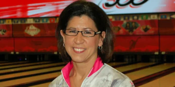 In wild day at 2016 Women’s Championships, Liz Johnson emerges as Diamond singles leader to potentially complete the 'Title Slam'