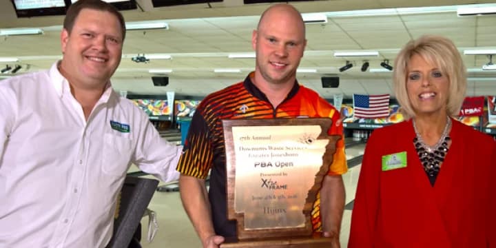 With out-of-the-box thinking of using urethane on 47-foot Scorpion pattern, Tommy Jones wins PBA Jonesboro Open