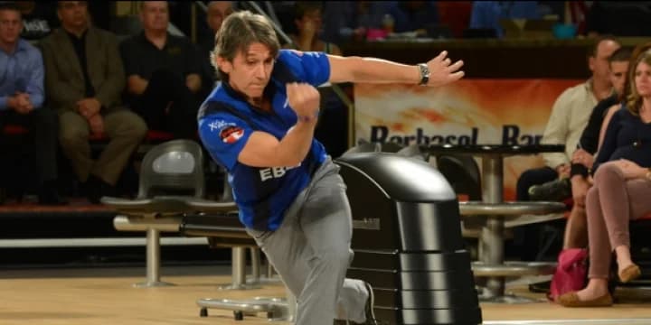 Grip change has Amleto Monacelli back in top form, leading PBA50 Fountain Valley Open