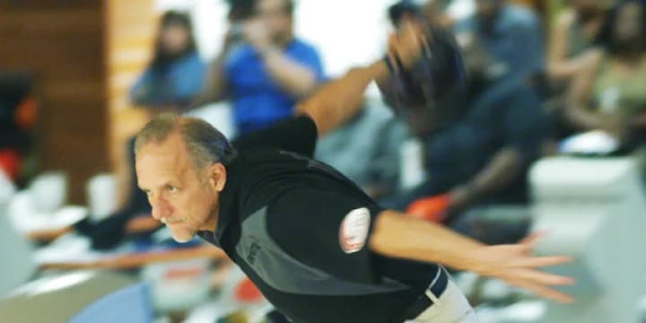 Super Senior Ron Mohr passes Amleto Monacelli to lead qualifying at PBA50 Fountain Valley Open