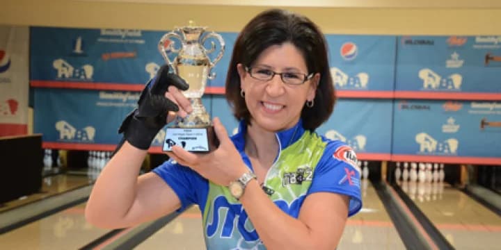 Liz Johnson grinds her way to win at 2016 PWBA Las Vegas Open