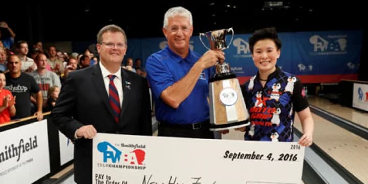 In battle of Team Singapore teammates, New Hui Fen defeats Cherie Tan to take 2016 Smithfield PWBA Tour Championship