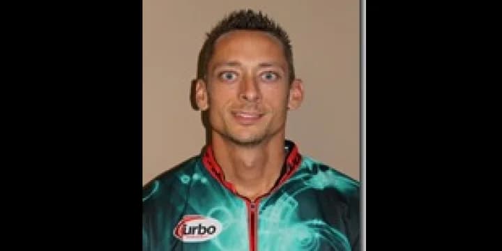 Matt Ogle edges host Sean Rash for qualifying lead at PBA Xtra Frame Parkside Lanes Open