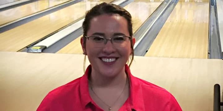 Liz Kuhlkin breaks USBC women’s high series record with 890; solid 8-pin denies 900