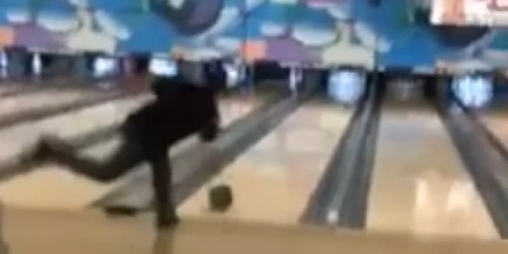 Sam Esposito slams 900 series at Strike N Spare Lanes II in Chicago suburb of Lockport