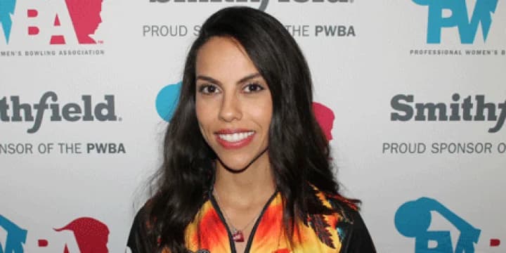 Rocio Restrepo edges Liz Johnson for qualifying lead of PWBA Storm Sacramento Open