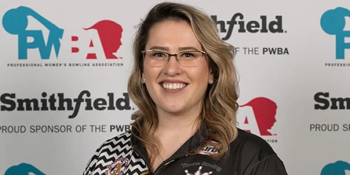 Liz Kuhlkin, Sandra Gongora, Ashly Galante lead squads on opening day of 2017 U.S. Women's Open