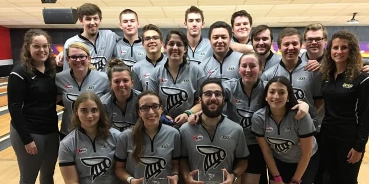 Young PWBA star Verity Crawley rejoins former Webber International teammate Katie Thornton as SCAD Savannah assistant coach