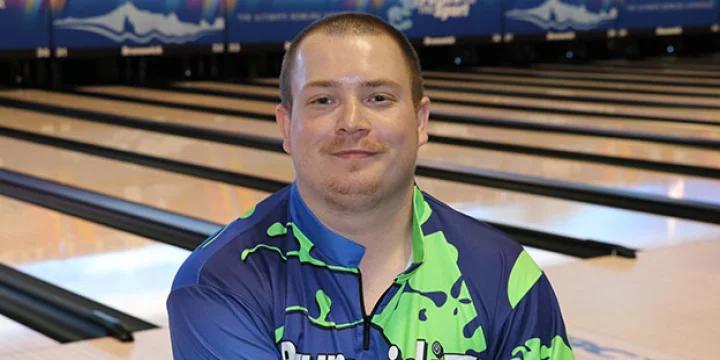 Despite opening his final frame, Cotie Holbek fires 802 to take singles lead at 2018 USBC Open Championships