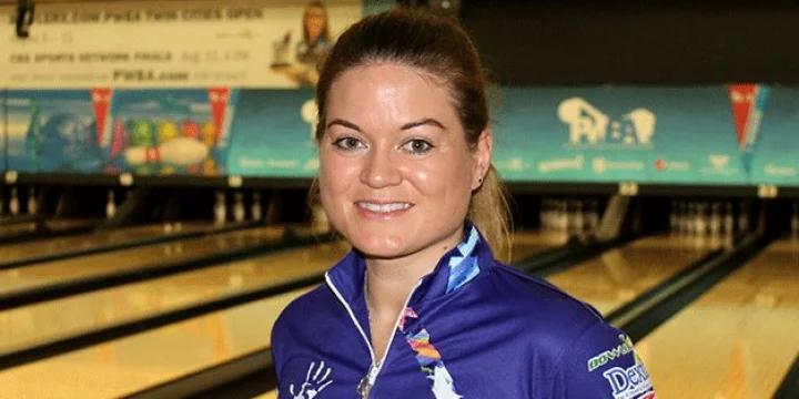 Elysia Current leads PTQ that completes field for 2018 BowlerX.com PWBA Twin Cities Open