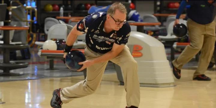 Don Herrington leads, but Walter Ray Williams steals the show with 2-handed perfect game in first round of PBA50 River City Extreme Open