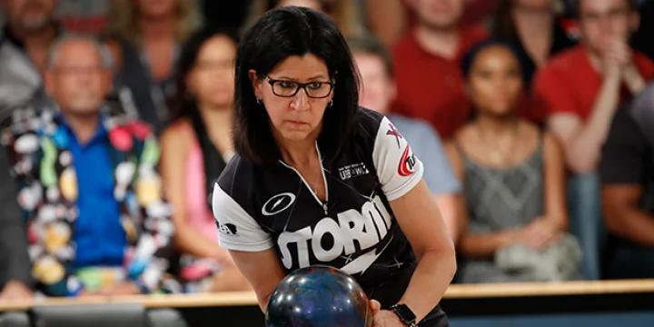 Looking to close tough year on high note, Liz Johnson leads qualifying at 2019 Pepsi PWBA Louisville Open by 149 pins