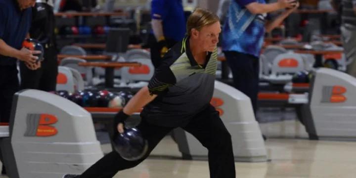  Mark Williams leads heading into final day of PBA60 Dick Weber Championship