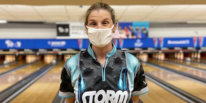 Refreshed, rolling Kelly Kulick leads qualifying at 2021 PWBA Lincoln Open