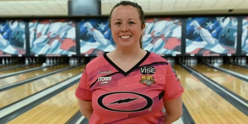2 lanes not oiled properly, Josie Barnes leads brutal opening day at 2023 USBC Queens as just 44 of 216 players average 200 or better