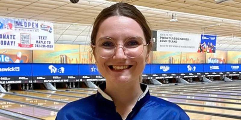 In a few minutes on BowlTV, Sydney Brummett shows how Chad Murphy inexplicably remains in power at USBC