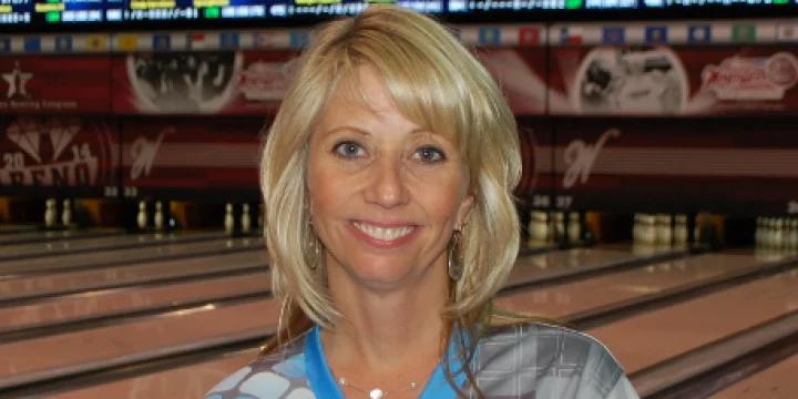 Lynda Barnes fires 300-779 in doubles en route to taking all-events lead at Women’s Championships