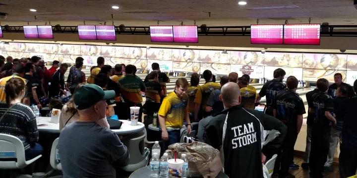 College bowling atmosphere offers ramped-up intensity