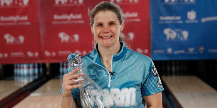 With understandable emotion, Kelly Kulick wins first title since re-launch of PWBA Tour